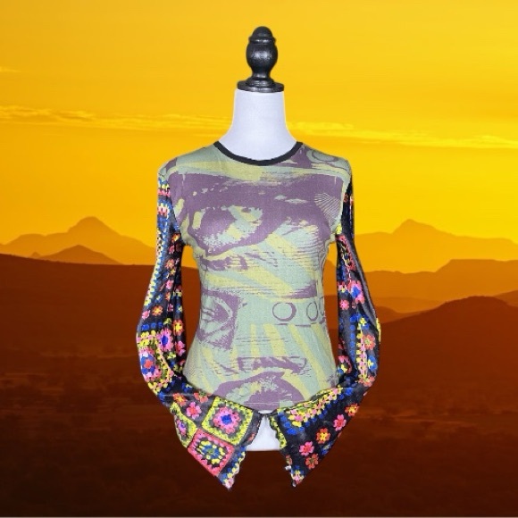 Urban Outfitters Tops - Urban Outfitters Multicolored Abstract Face Print Velvet Bell Sleeve Top Size  M